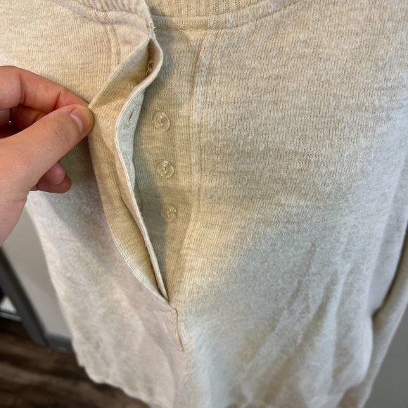 NWOT BP Long Sleeve Crop Henley in Beige Oatmeal Light Heather (3X) - Picture 5 of 11